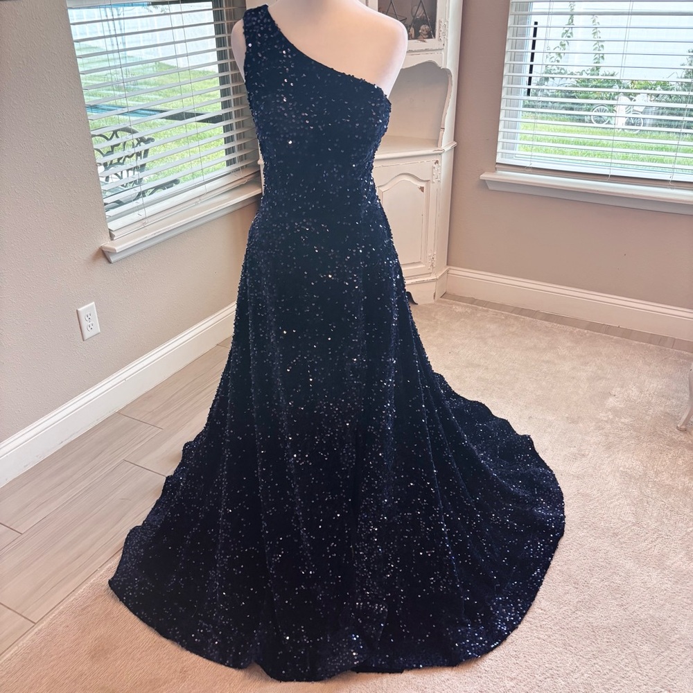 NEW Royal Blue Dress, Cobalt Blue, Dark Blue Velvet, Prom Dress, NWOT Size LG/14
